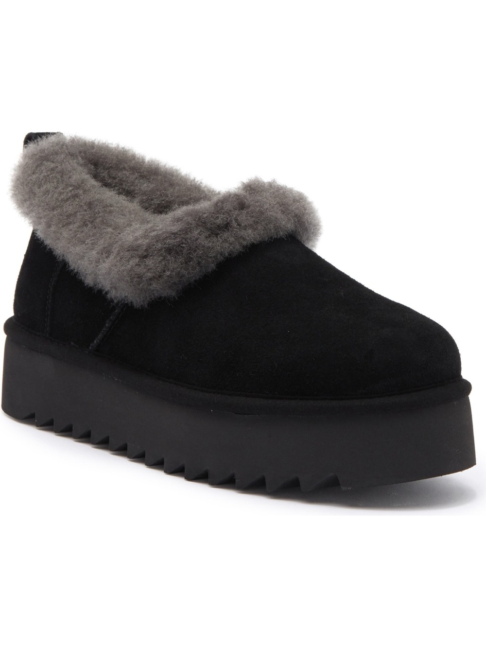 NWOT UGG Nita Genuine Shearling Slippers
Size 12